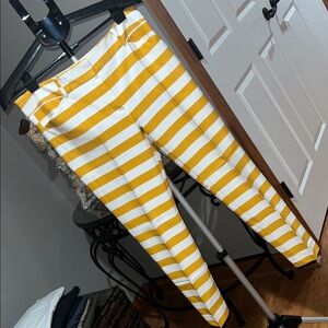 New York & Company Yellow and White Striped Cropped Pants
